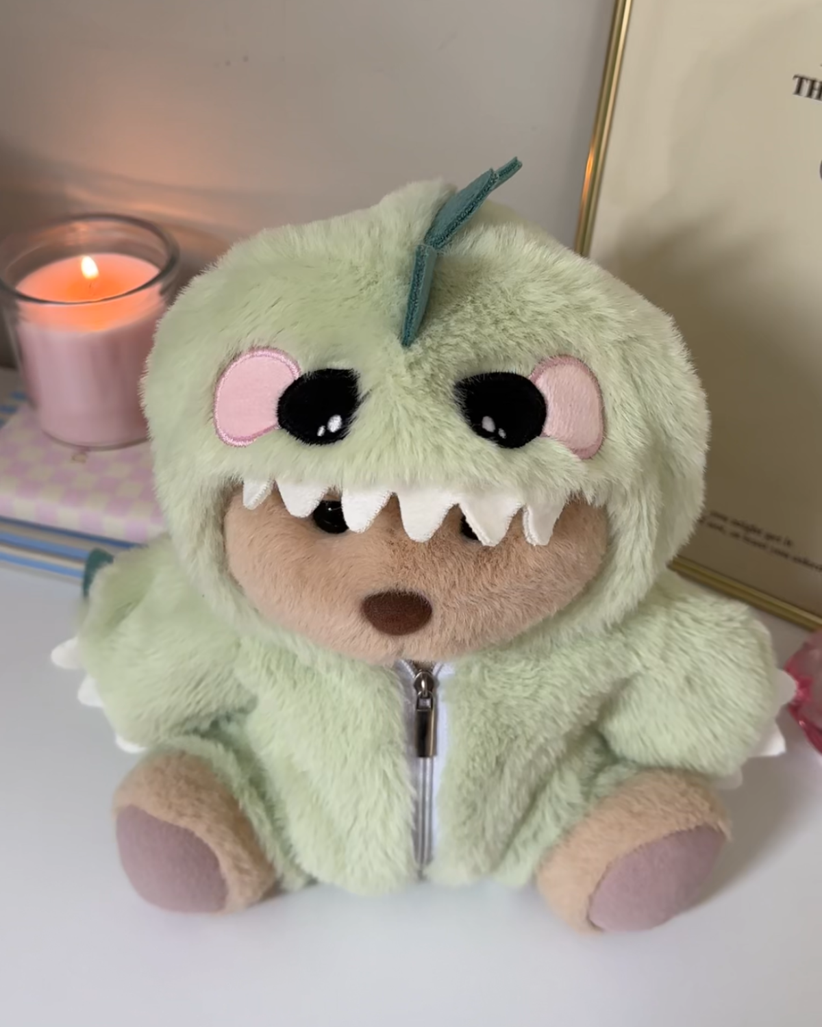 Rex, the Roaring Dino Bear